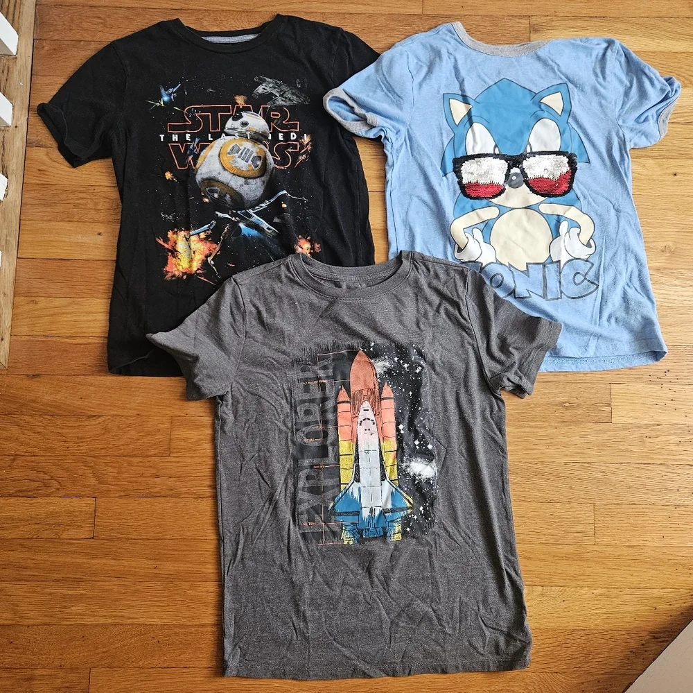 Old Navy, Sonic the Hedgehog and Cat & Jack Boys T-shirts